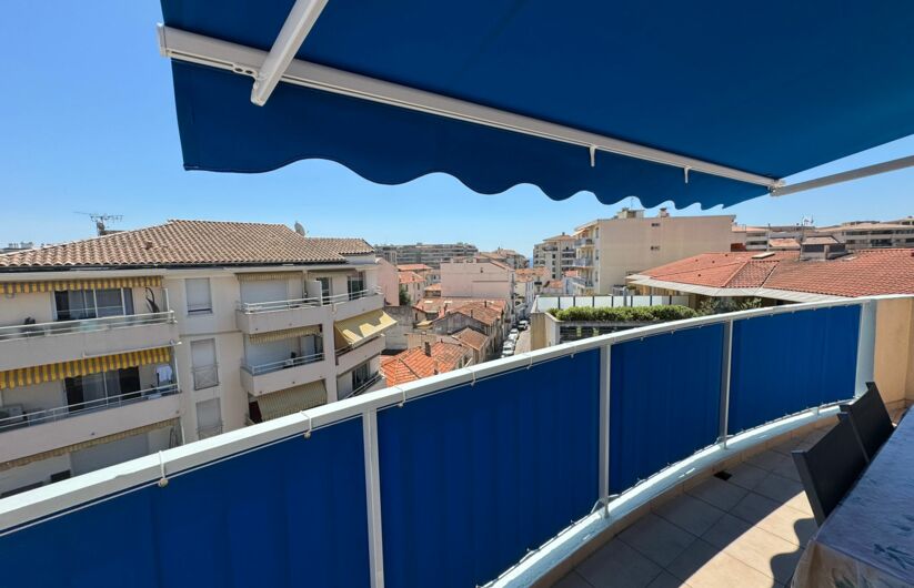 Store + brise vue Cannes