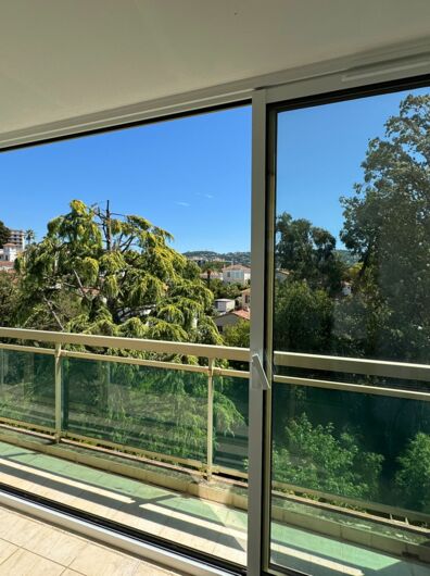 Fenêtre Cannes